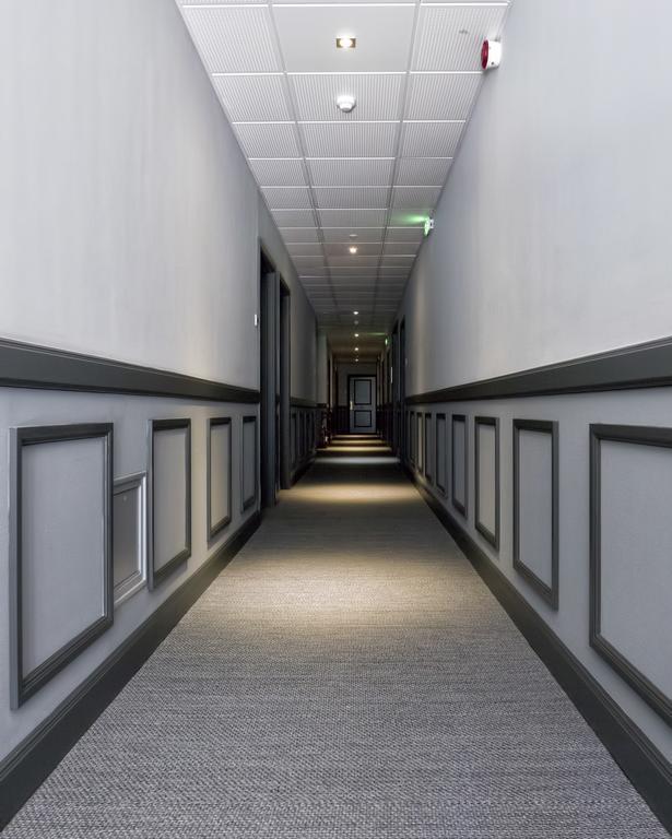 Residence Hotel Les Ducs De Chevreuse Avec Hebergement, Repas & Pdj, Seminaire, Bureau & Parking Экстерьер фото